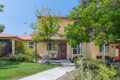 Photo of 627 Nicklaus Street, Paso Robles, CA 93446 (MLS # NS26176898)