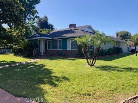 Photo of 4948 Granada AVE, Riverside, CA 92504 (MLS # IV26107785)