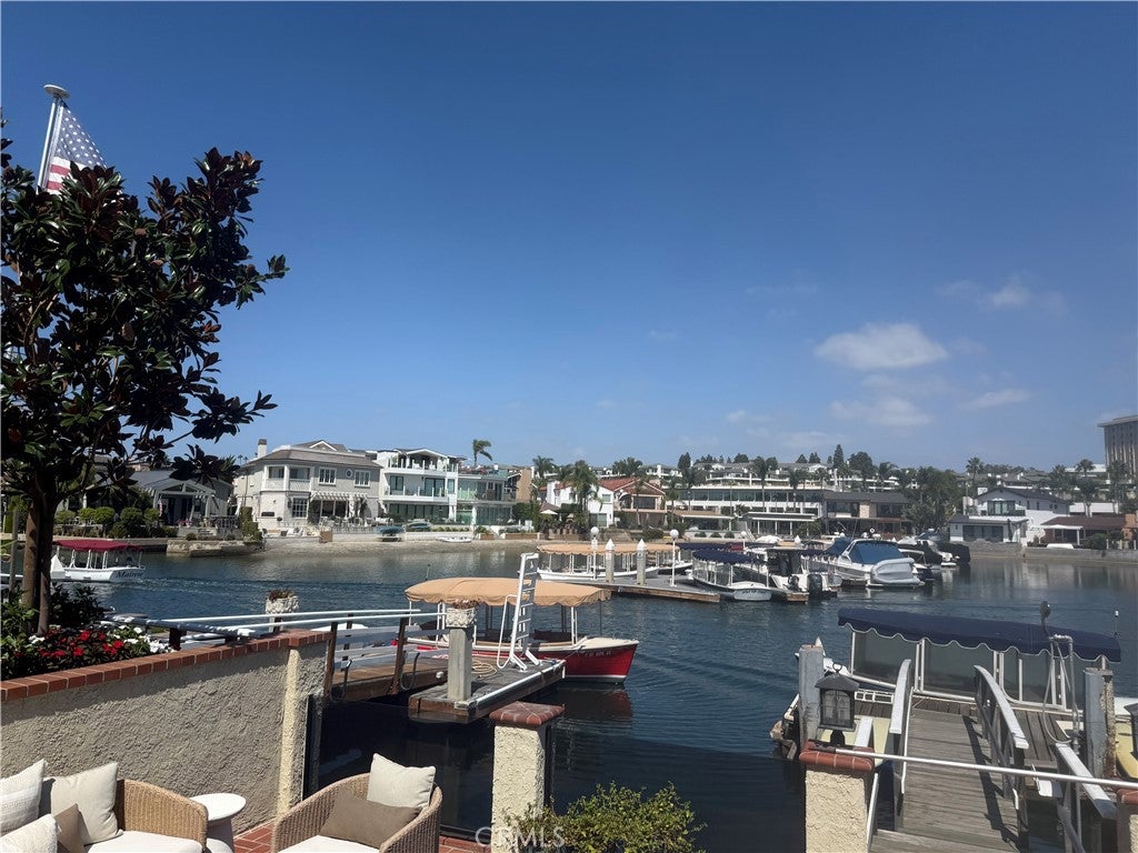 3708 Channel Place