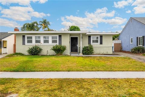 Photo of 14239 14239 Cullen Street, Whittier, CA 90605 (MLS # PW25226800) Photo of 14239 14239 Cullen Street, Whittier, CA 90605 (MLS # PW25226800)