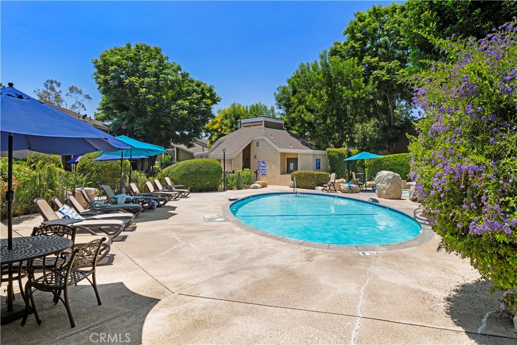 The Lakes (LK) - Residential