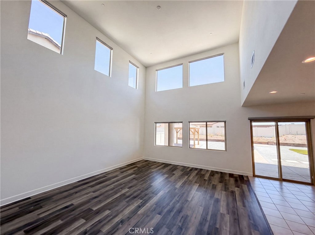 17698 Col Ranch
