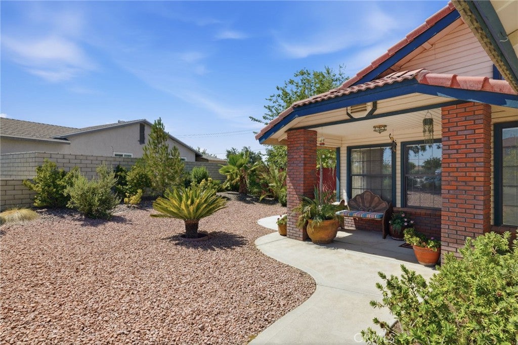 14016 Montecito
