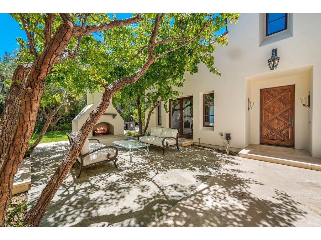 11 Greens Bluff