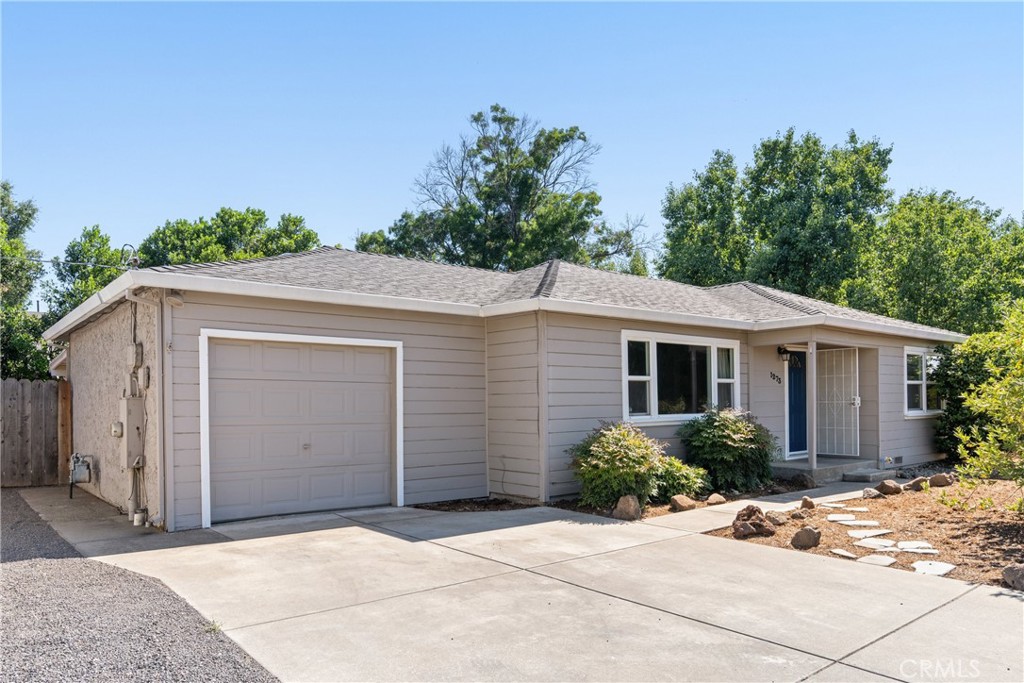 Welcome to this charming 3-bedroom, 1-bath gem that’s loaded with possibilities! Sitting on a large, nearly 10,000 sq ft lot, this property offers so much — including a huge 768 sq ft detached shop perfect for hobbies, projects, or even your small business dreams (it's zoned for office/residential!). The shop has electricity and is insulated.
Step inside the home and you’ll find a spacious family room that flows beautifully into the kitchen, complete with granite counters, a center island, recessed lighting, white cabinets and plenty of space to gather. You’ll love the beautiful Chestnut Wood plank laminate flooring, dual pane windows, and the abundance of natural light. The 3 bedrooms have ceiling fans, and the bathroom offers Granite Counters and a beautifully tiled shower. The large driveway, 1-car garage, and covered patio make outdoor living and entertaining a breeze.
Located in a prime spot close to schools and shopping, this home truly has it all — whether you’re looking for a cozy place to settle down, a spot to run your business, or both.
Ready to see it for yourself? Let’s make it happen!
