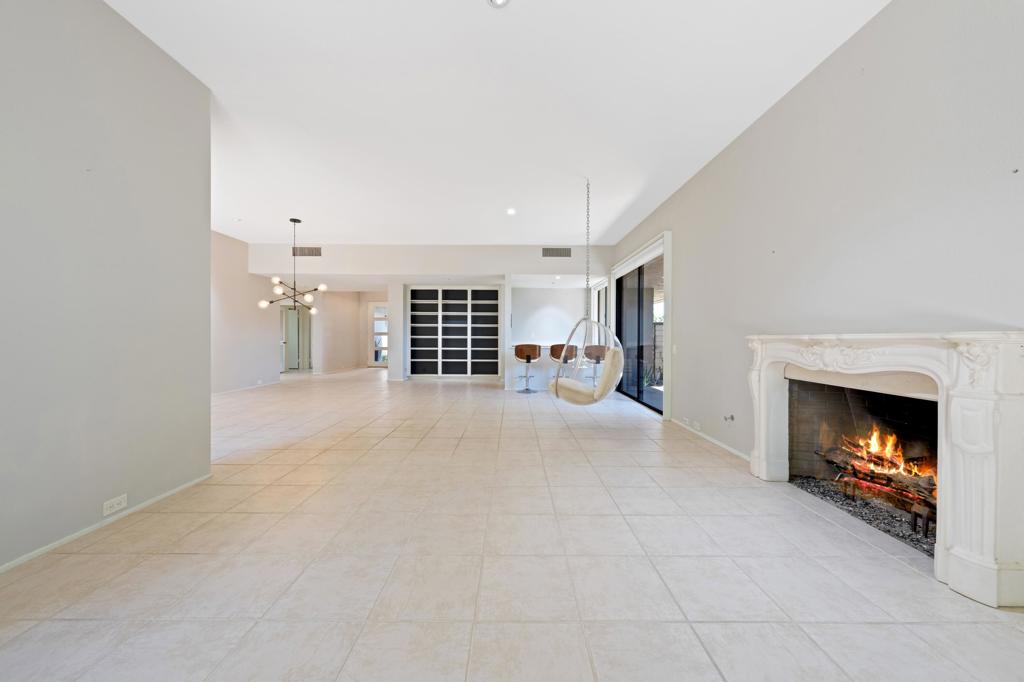 The Springs C.C. - Residential Lease