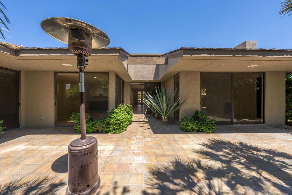 The Springs C.C. - Residential Lease