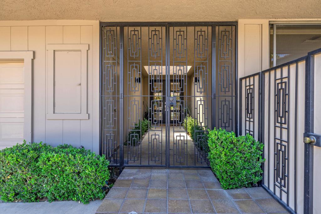 The Springs C.C. - Residential Lease