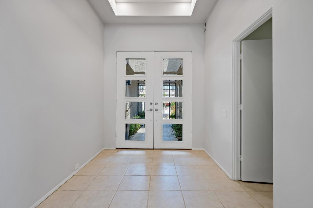 The Springs C.C. - Residential Lease