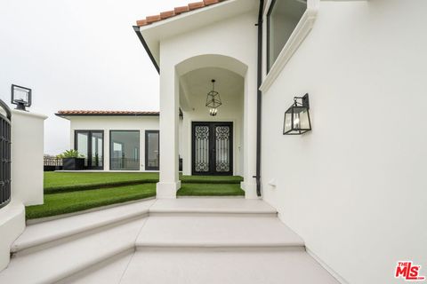 Photo of 4576 MARTSON Drive, Encino, CA 91316 (MLS # 26840575)