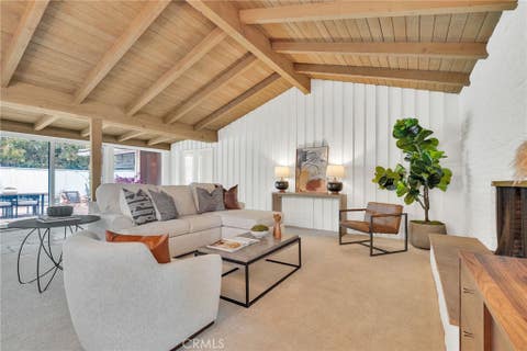 Photo of 4012 Via Opata, Palos Verdes Estates, CA 90274 (MLS # SB26123296)