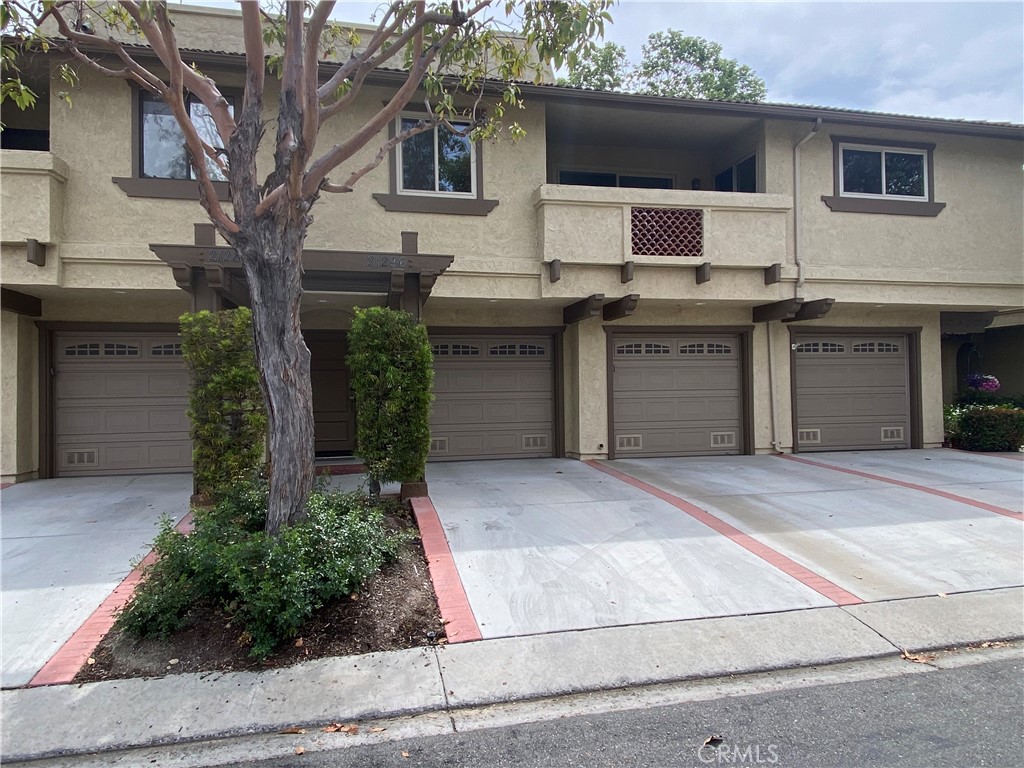 OC, Resort Like Living,
Light and Bright 2 Bedrooms & 2 Full Bath, with a balcony; The Washer/Dryer and Refrigerator are included.
This unit sets on top of the garage with no neighbors above; You'll get a one car garage, and the driveway for Your second car, also a free 3rd car permit from the community, plenty of guest parking nearby.
The kitchen has been recently remodeled, featuring quartz countertops and stainless steel appliances.
Enjoy the pool, all within proximity to shopping, dining and the freeways.
This one will not last.