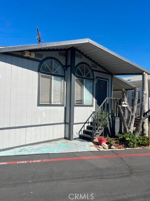 830 S AZUSA 5