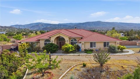 Photo of 2777 Brawley Rd, Pinon Hills, CA 92372 (MLS # CV26090925)