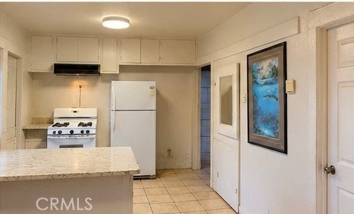 4267 Menlo