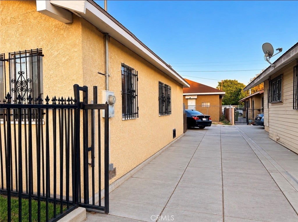 4267 Menlo
