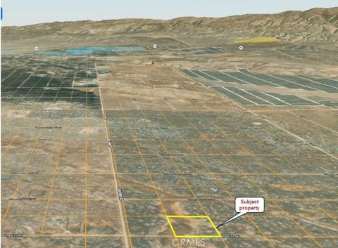 Photo of 0 Coalinga Trail, Santa Margarita, CA 93465 (MLS # TR25072097)