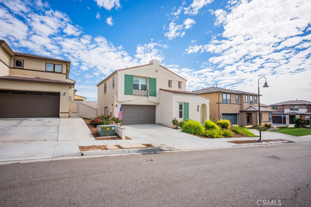 Sola (at Skyline Ranch) (SOLA) - Residential