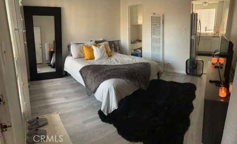 Photo of 1809 4th Street #5, Long Beach, CA 90802 (MLS # PW26048814)