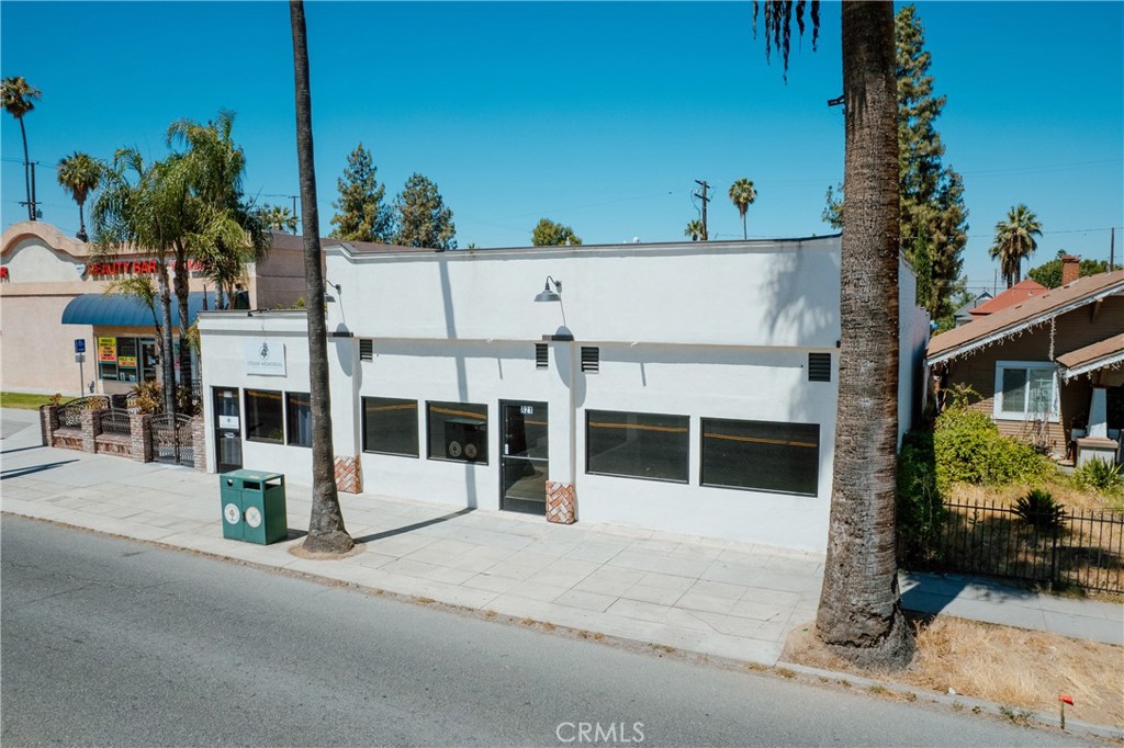 821 Orange Street