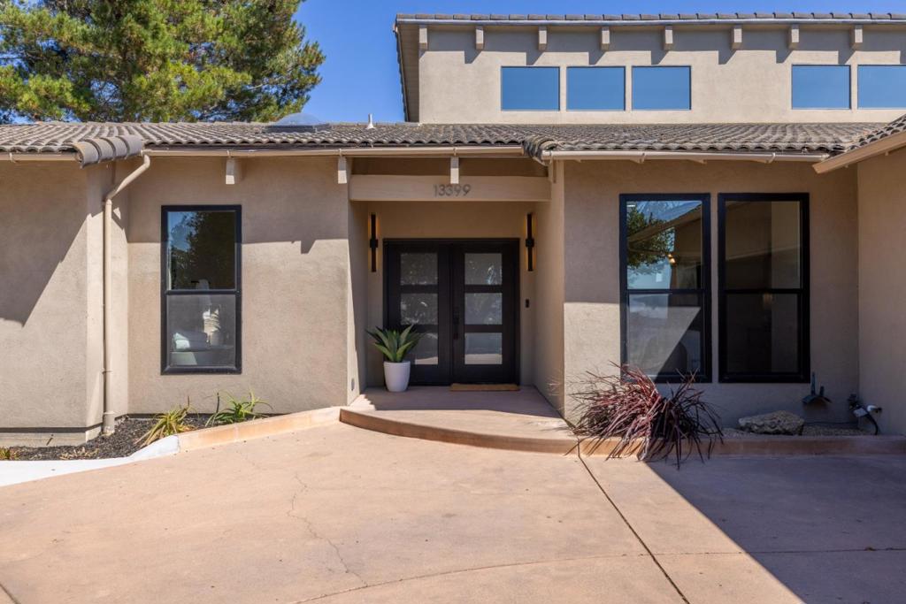 13399 Middle Canyon Road