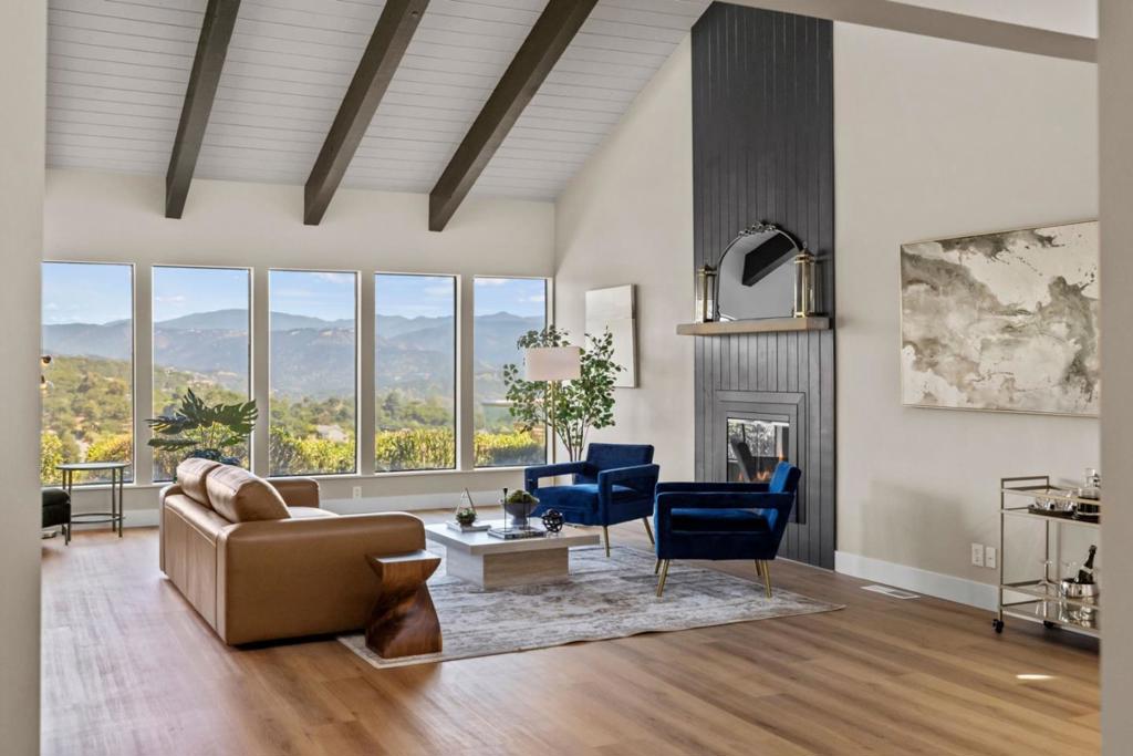 13399 Middle Canyon Road