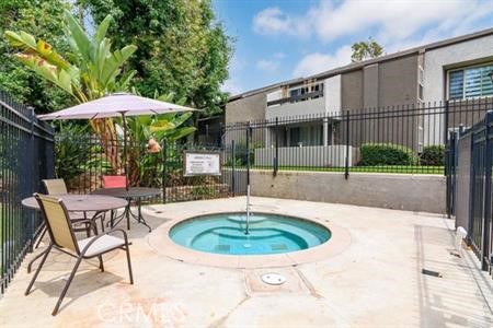 1350 N Escondido Boulevard N 41