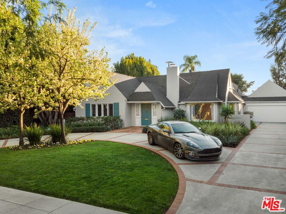 Perfectly situated in the heart of the highly coveted and desirable Beverly Hills Flats on the 600 block of the famed Roxbury Drive is this incredible opportunity coming to market for the first time in over 25 years. This property presents a rare opportunity to create a dream home in a dream location. This revamped storybook jewel box offers three bedrooms, five bathrooms, an expansive motor court, and endless potential. It embodies timeless charm paired with modern amenities and traditional architecture in prime Beverly Hills just moments from world-renowned shopping, restaurants, and culture. Reviewing all offers 7/12/2022 by 7p.