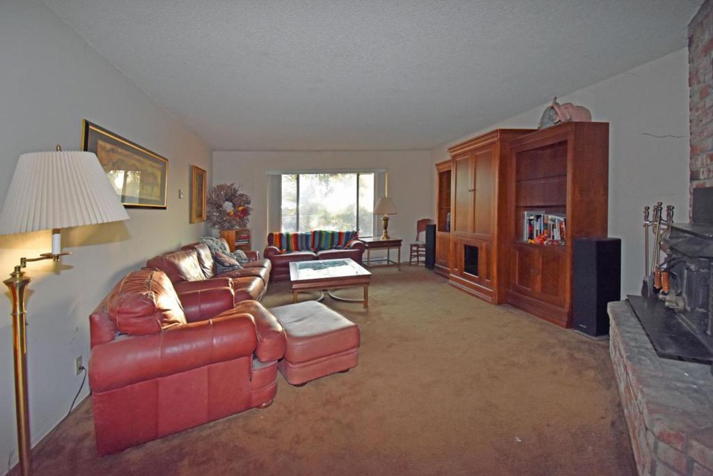 13135 Center Avenue