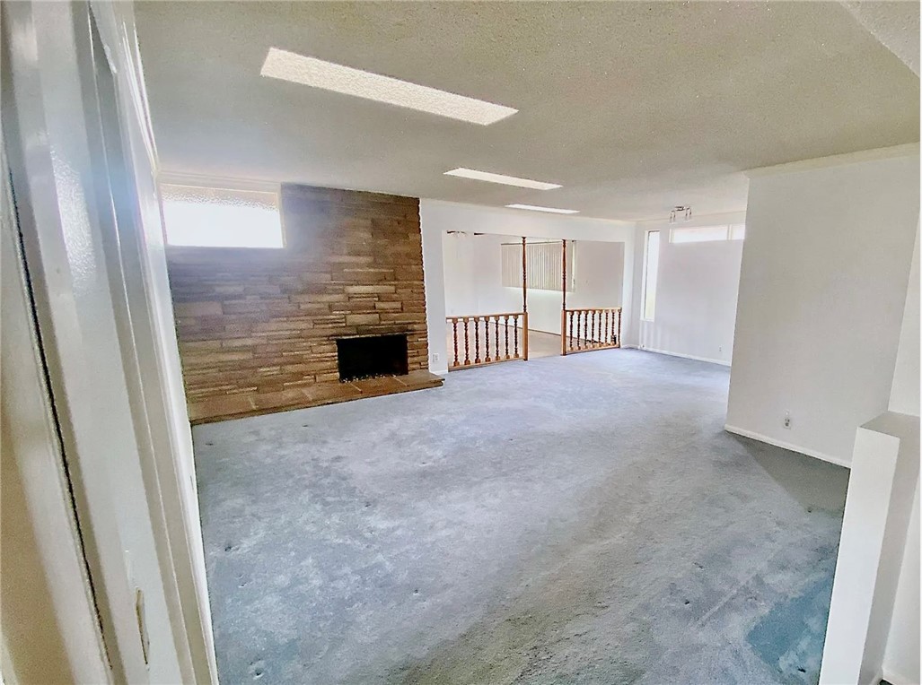 6284 San Ramon Way