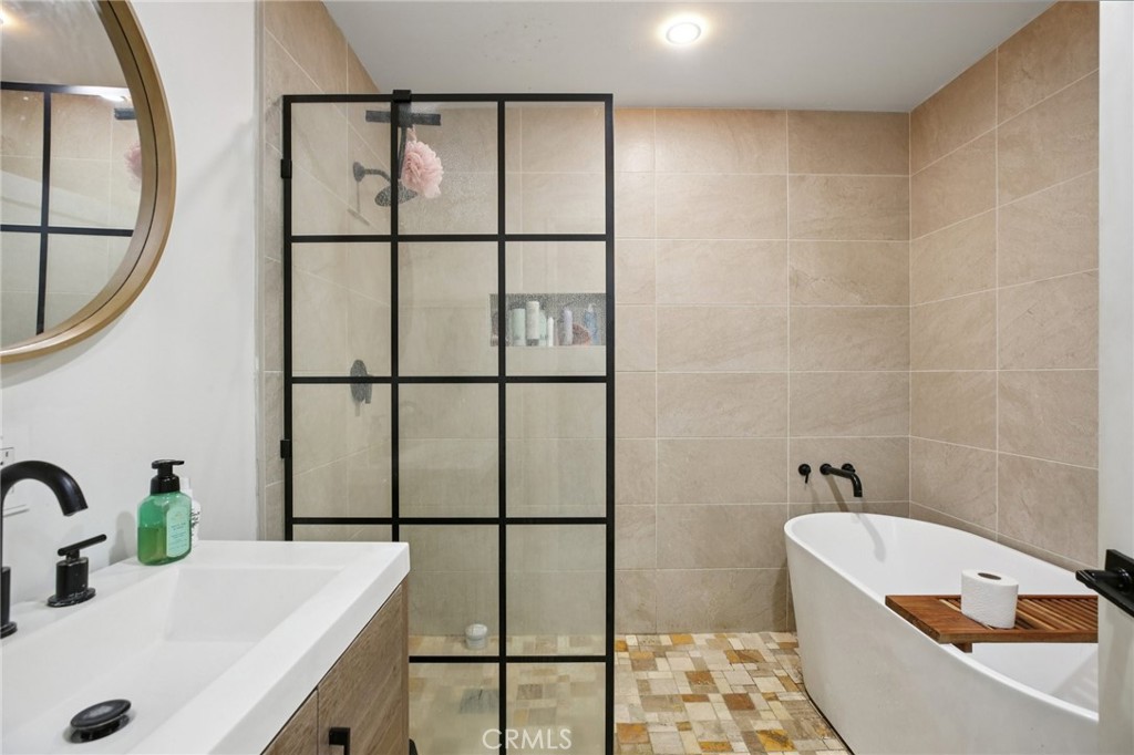 Country Hills East (CNHE) - Residential