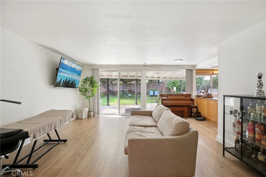 Country Hills East (CNHE) - Residential