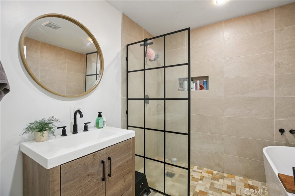 Country Hills East (CNHE) - Residential