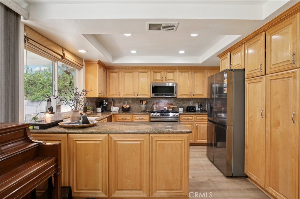 Country Hills East (CNHE) - Residential