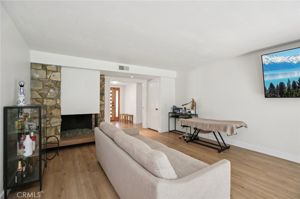 Country Hills East (CNHE) - Residential