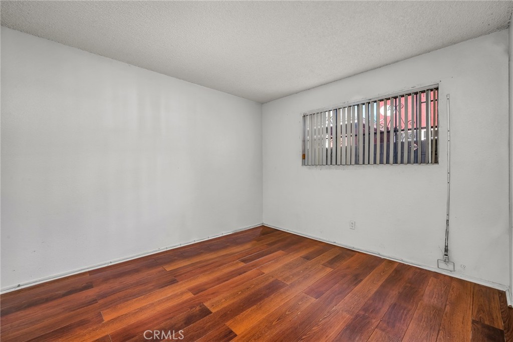 Wrigley Area (WR) - Residential