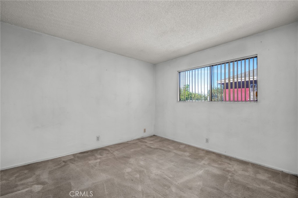 Wrigley Area (WR) - Residential