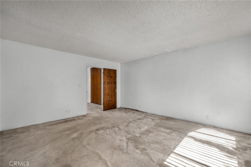 Wrigley Area (WR) - Residential