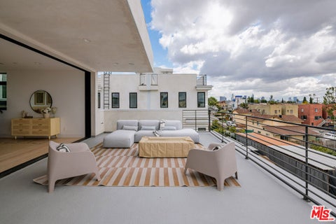 Photo of 716 Lucile Avenue, Los Angeles, CA 90026 (MLS # 26992653)
