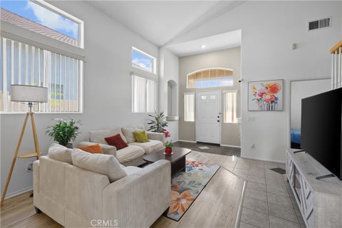 Tiny photo for 39755 Naples DR, Murrieta, CA 92563 (MLS # SW26232240)