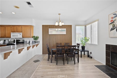 Tiny photo for 39755 Naples DR, Murrieta, CA 92563 (MLS # SW26232240)