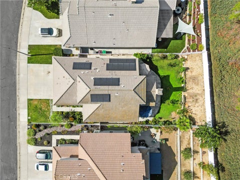 Tiny photo for 39755 Naples DR, Murrieta, CA 92563 (MLS # SW26232240)