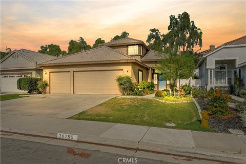 Tiny photo for 39755 Naples DR, Murrieta, CA 92563 (MLS # SW26232240)