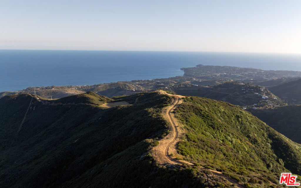 0 Latigo Canyon