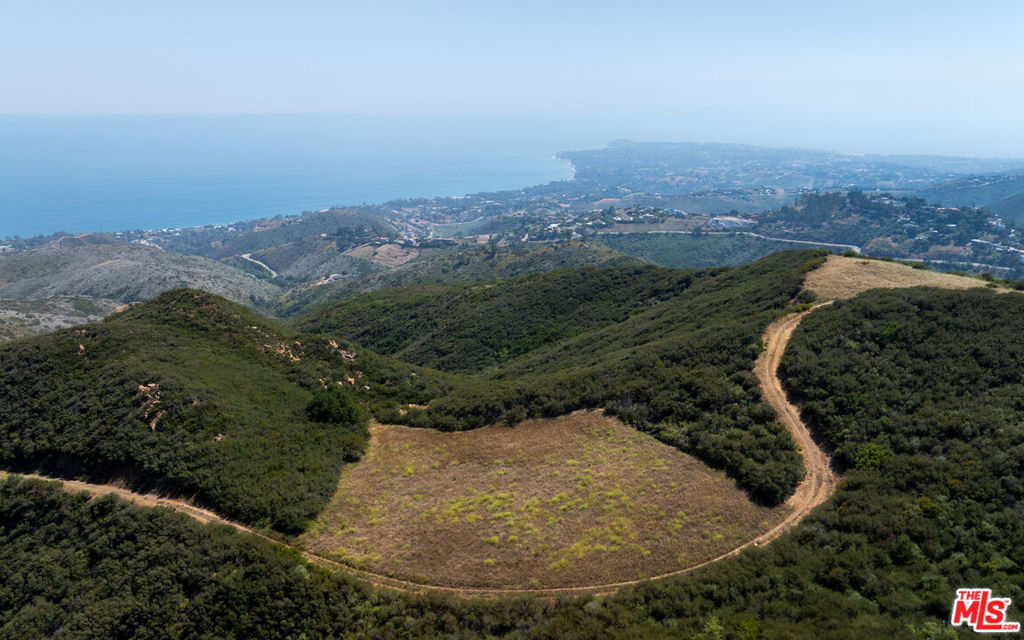 0 Latigo Canyon