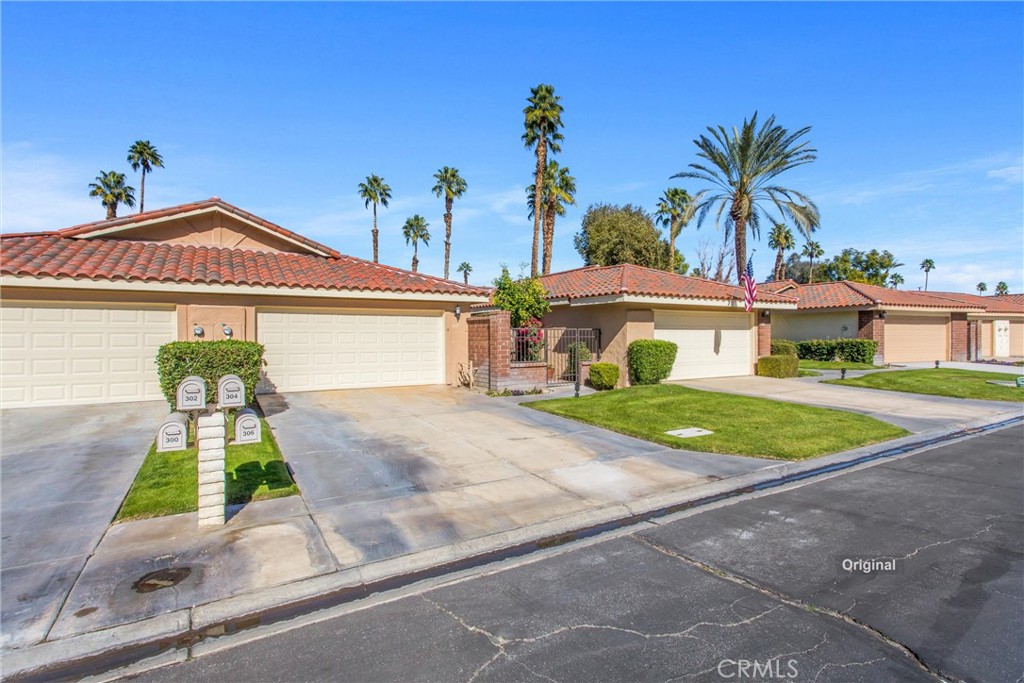 304 Villena Way