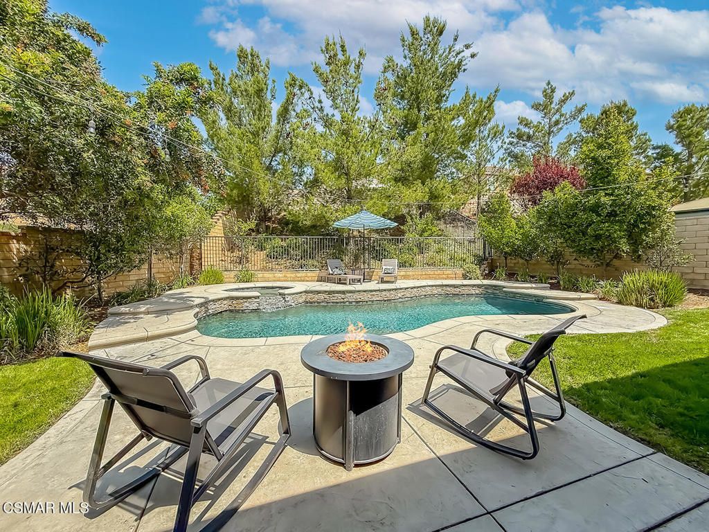 Photo of 19373 Moriah Lane, Saugus, CA 91350 (MLS # 226001756)