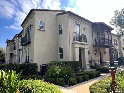 Photo of 883 Terrace LN W, Diamond Bar, CA 91765 (MLS # SW26209539)