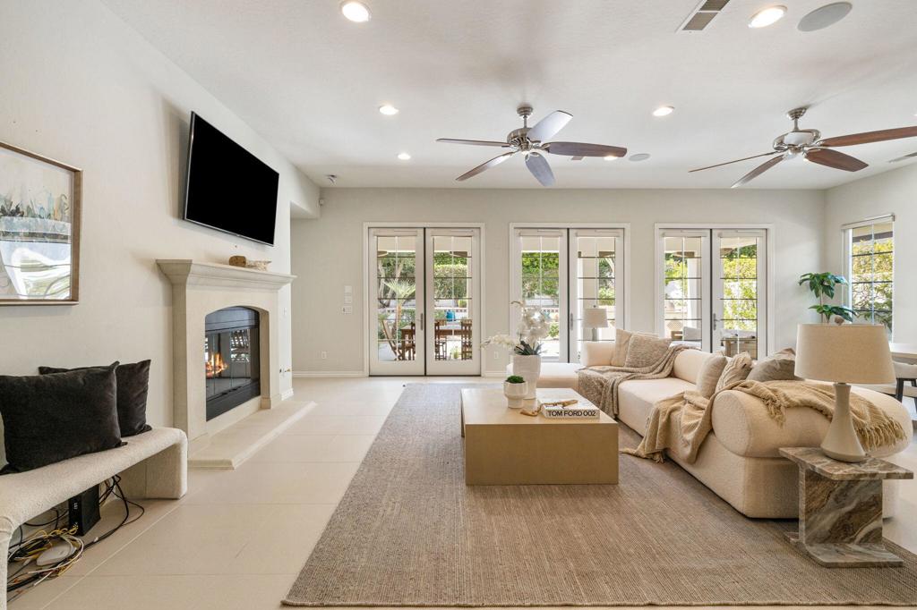 THE CITRUS: SELLER SAYS GET IT SOLD BY SUNDAY! **OPEN THIS FRI 10/17 12:00pm-2:00pm; SAT 10/18 & SUN 10/19 11:00am-1:00pm; COME SEE!** Drop everything and run to this open house! This is the best deal in La Quinta. Where else do you get a super modern HUGE 3,500 sq ft home in a gated country club for under $1.2mil??!!! *WOW!!* Single-level living, plus an upstairs guest suite with office nook & balcony. Gorgeous modern finishes. Soaring ceilings and dramatic staircase. Huge primary suite with massive walk-in closet. Private courtyard & landscaped backyard -- no pool to maintain (pool/spa proposal for $60k avail). Oversized finished garage fits 2 cars + cart/3rd car. All main living is on the ground floor so the home lives like a single level house, with the bonus of spacious guest accom. Walk-in pantry and butler's pantry. Ice maker, 8 burner stove, massive double ovens. Steel Frame Construction - the absolute best: Very strong & so expensive they don't build this way any more. Move-in ready, with no renovation needed! You simply cannot find a better priced country club home than this. The seller says sell - your chance to pick up a deal!