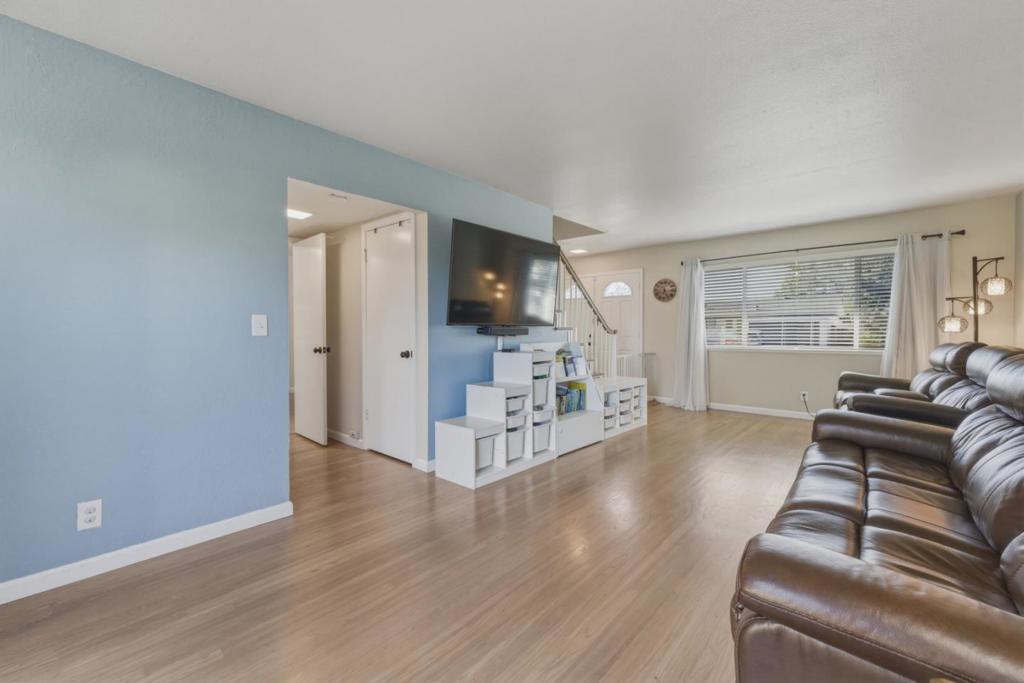 411 Grey Ghost Avenue